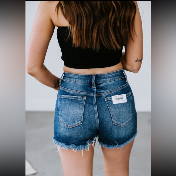 Risen High Rise Shorts Dark Wash Womens Size 1XL Distressed - Picture 3 of 15